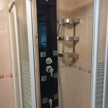 Vita Holiday Апартаменти Торремолінос